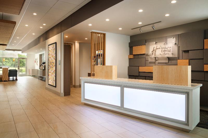 Holiday Inn Express & Suites - Madisonville By Ihg Exterior foto
