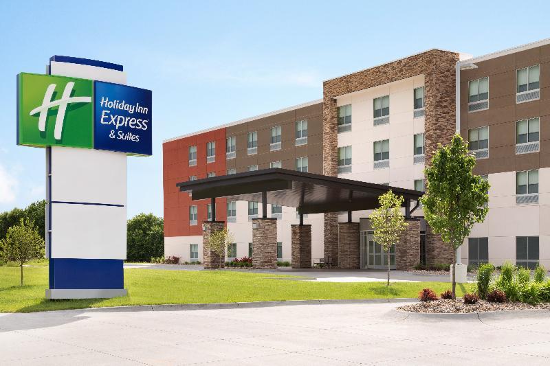 Holiday Inn Express & Suites - Madisonville By Ihg Exterior foto
